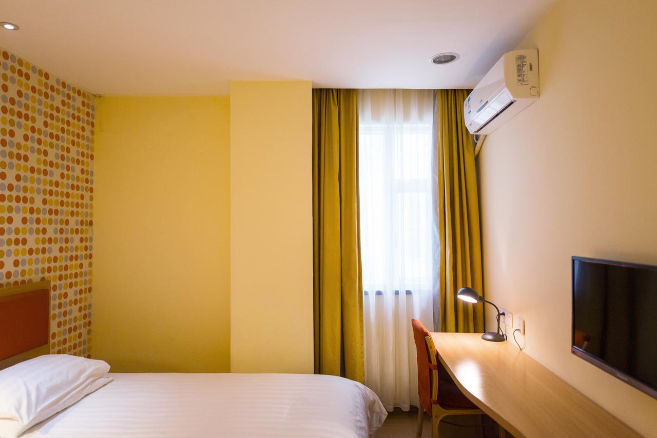 Home Inn Chengdu Kuanzhai Alley New City Square Extérieur photo